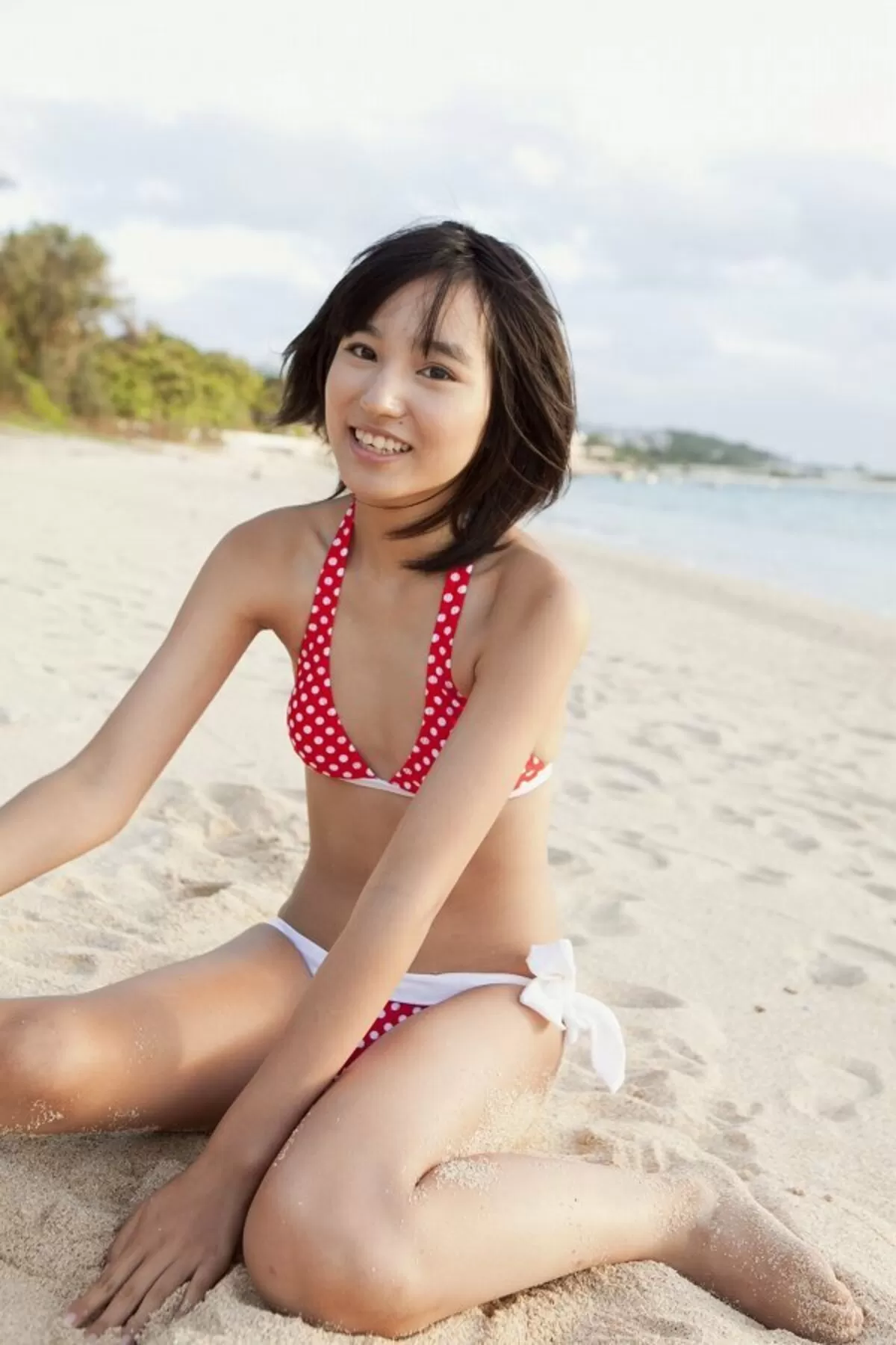 保田真愛エロ画像081