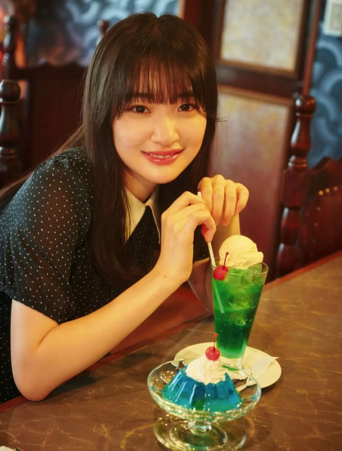 小島凪紗エロ画像024
