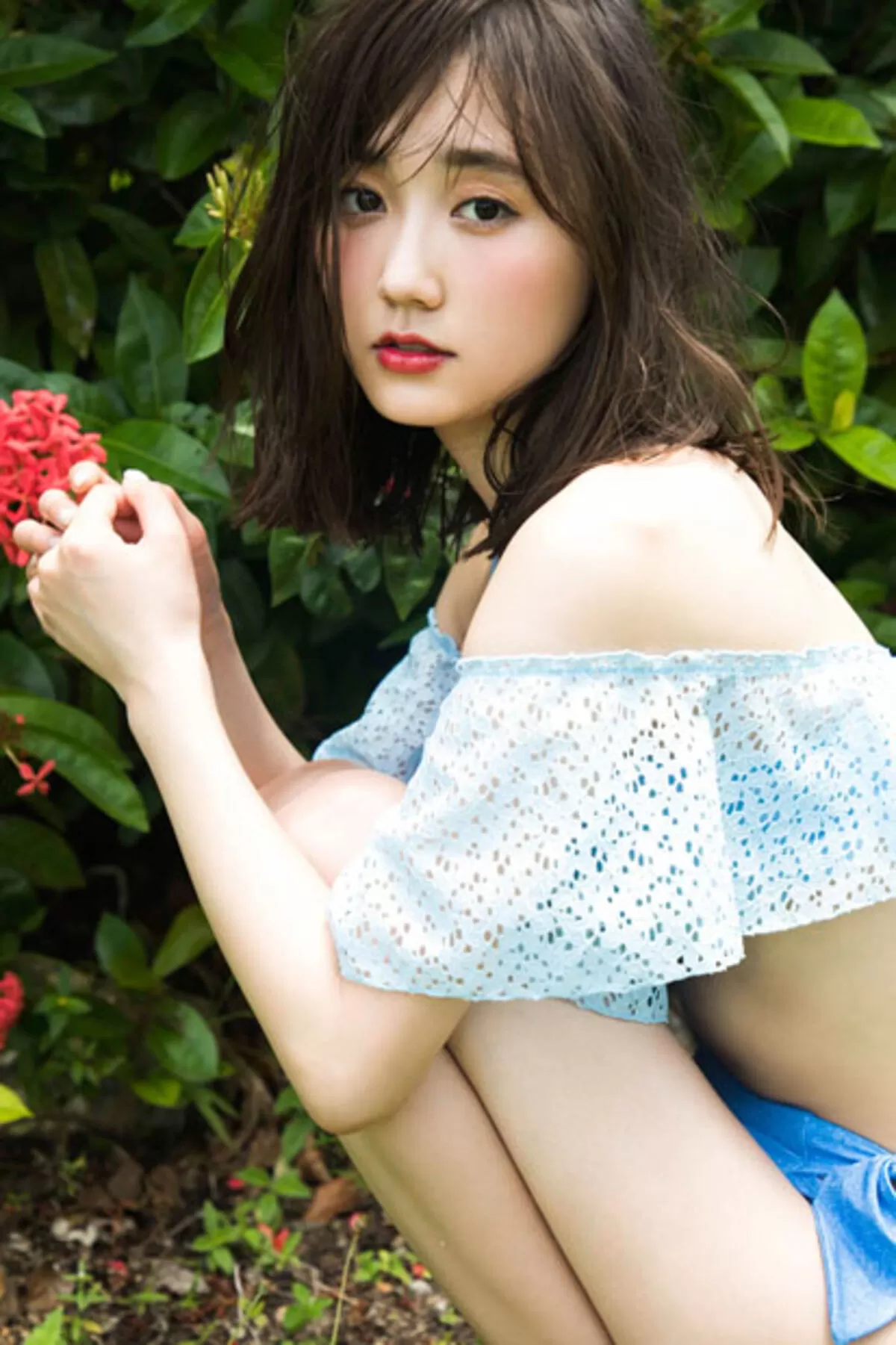 鈴木友菜エロ画像028