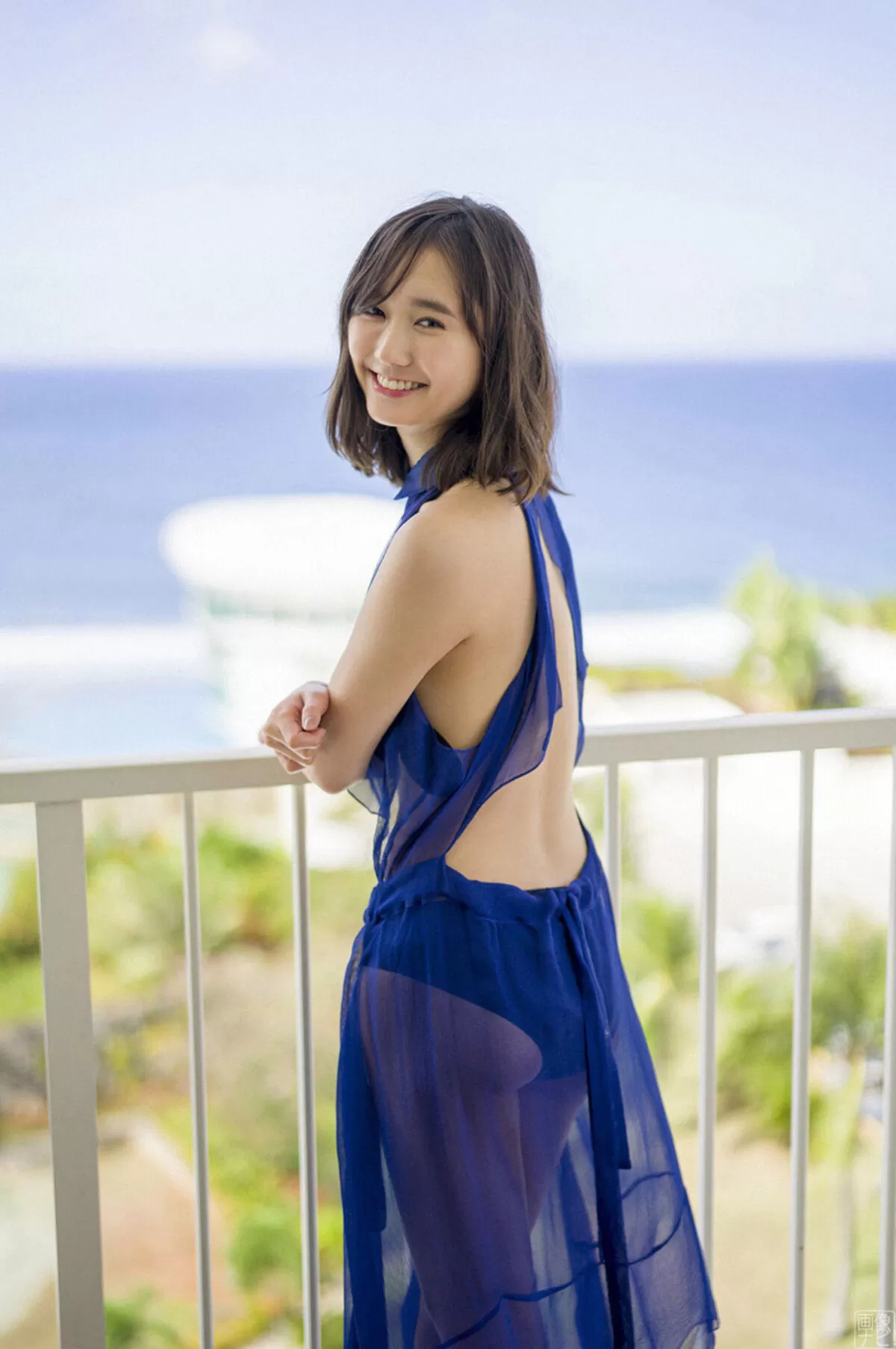 鈴木友菜エロ画像102