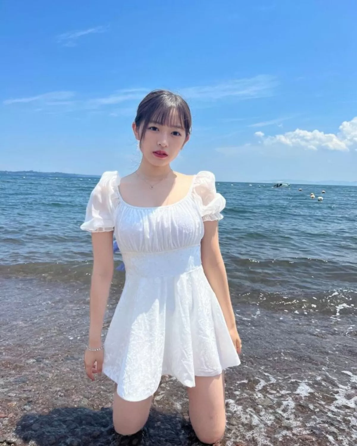 黒江こはるエロ画像024