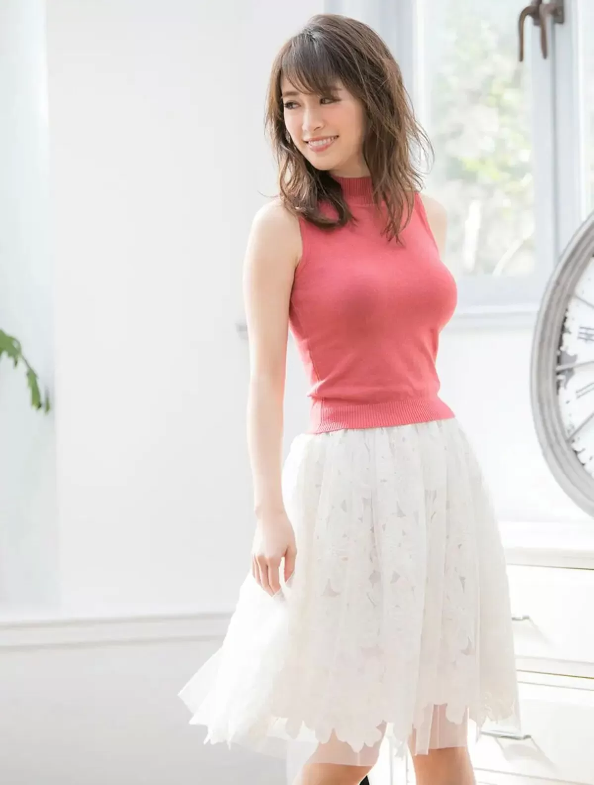 サマーニット巨乳エロ画像039
