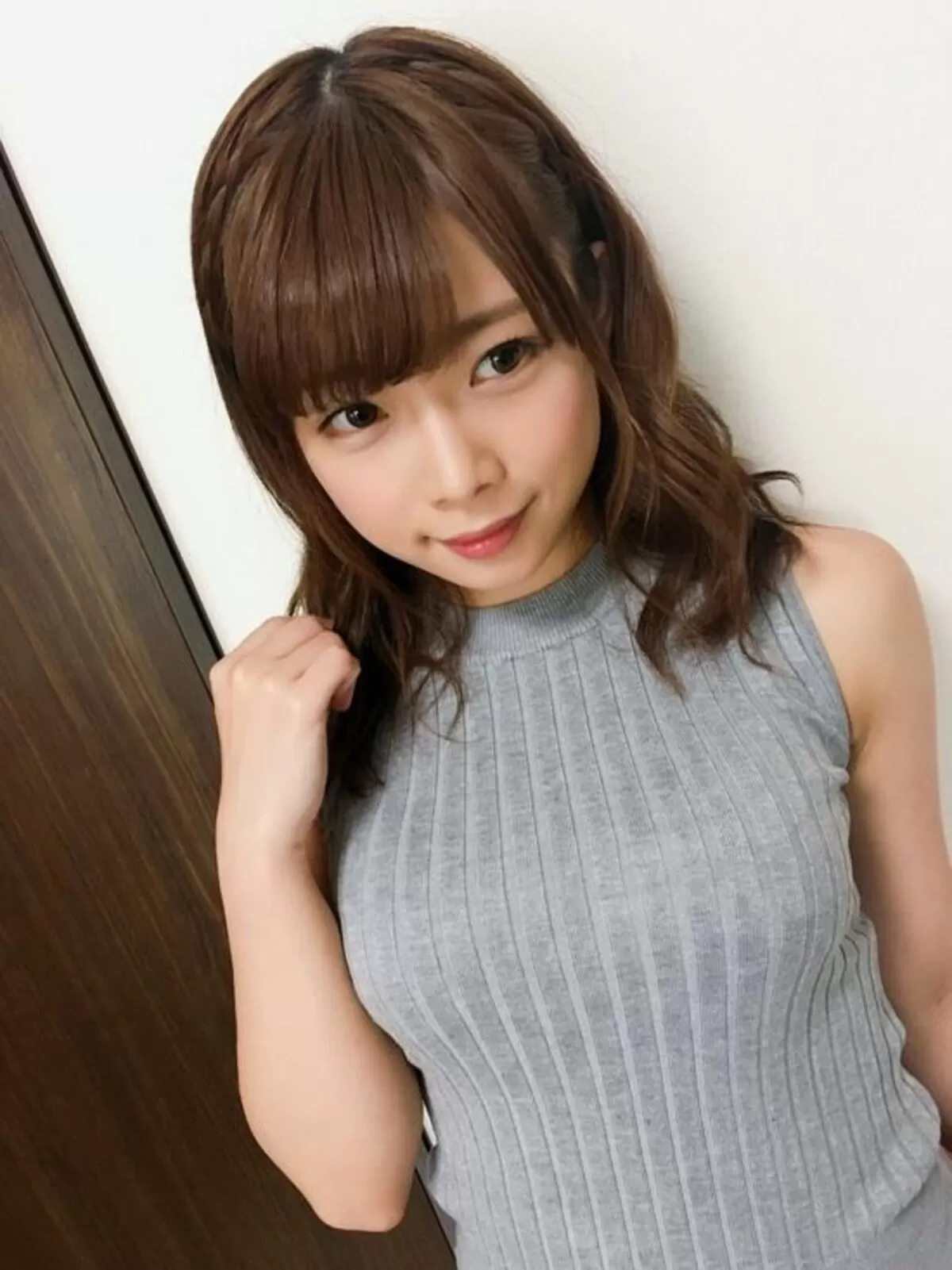 サマーニット巨乳エロ画像068