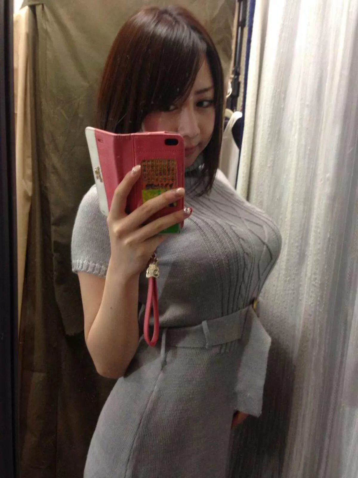 サマーニット巨乳エロ画像073