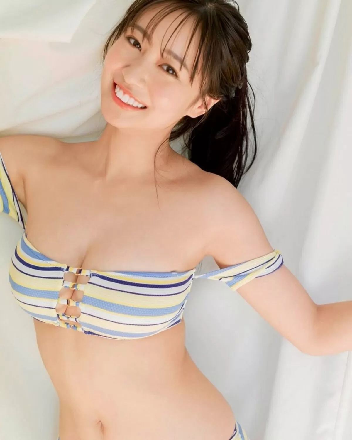 溝端葵エロ画像051