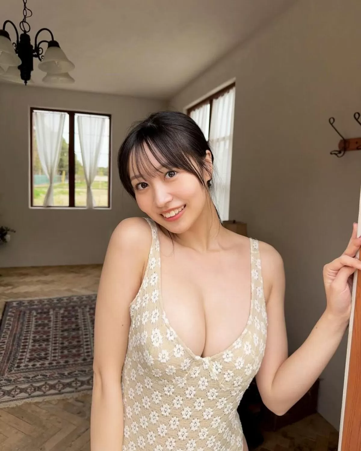 溝端葵エロ画像056