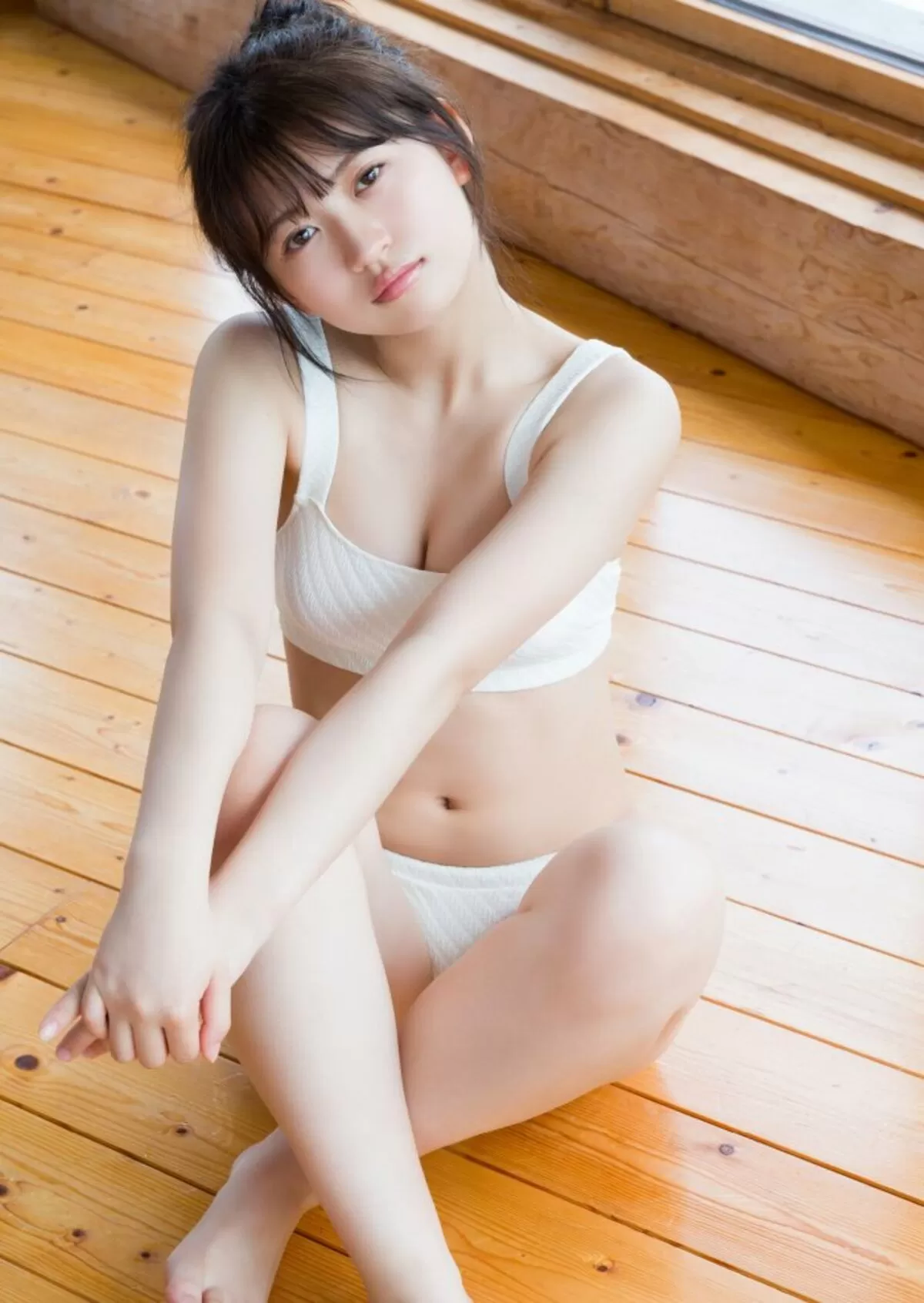 石原さきエロ画像098