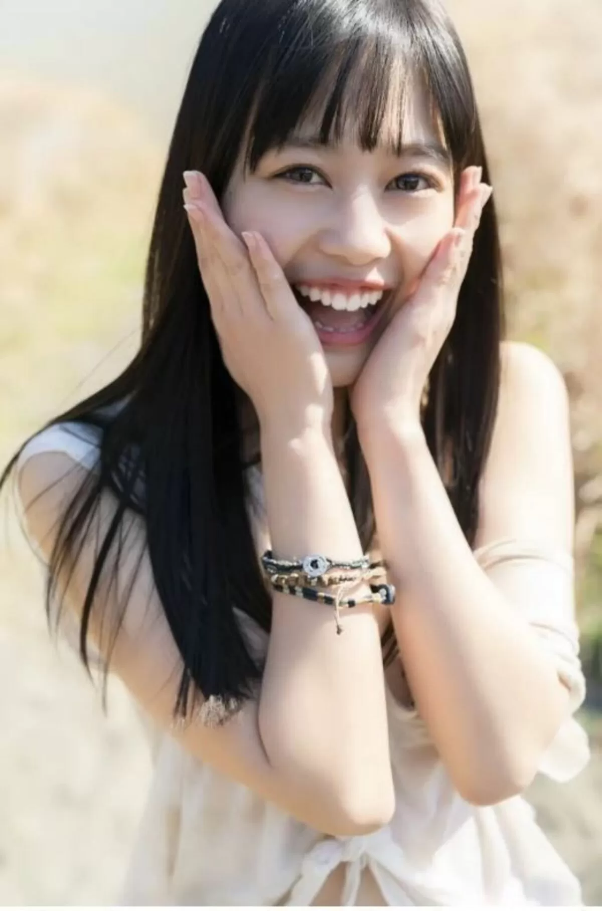 岡田佑里乃エロ画像024