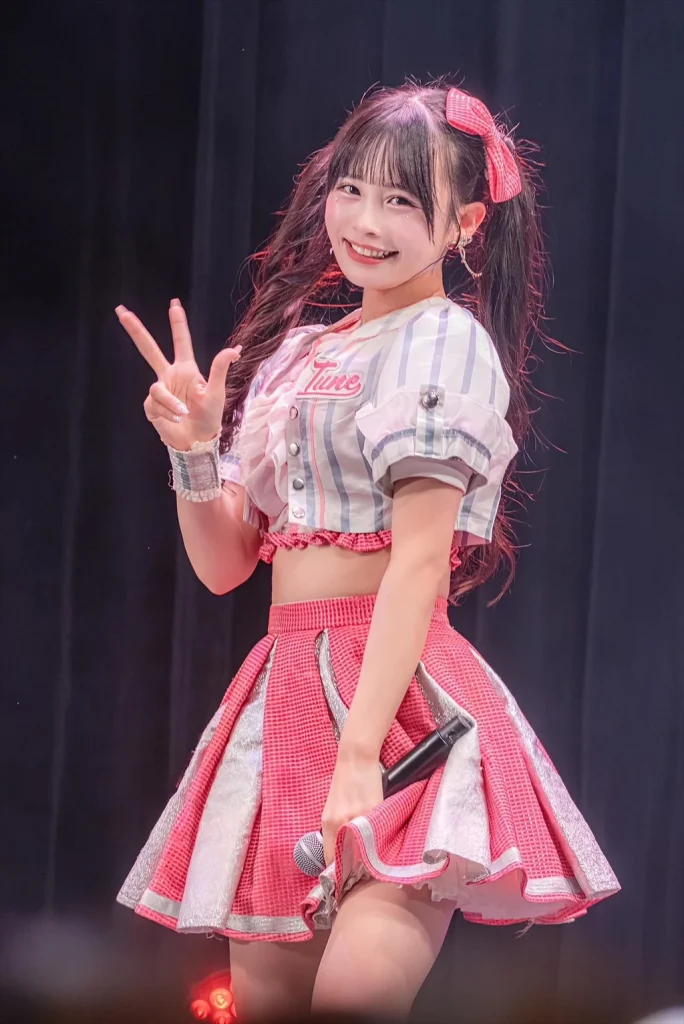村川緋杏エロ画像023