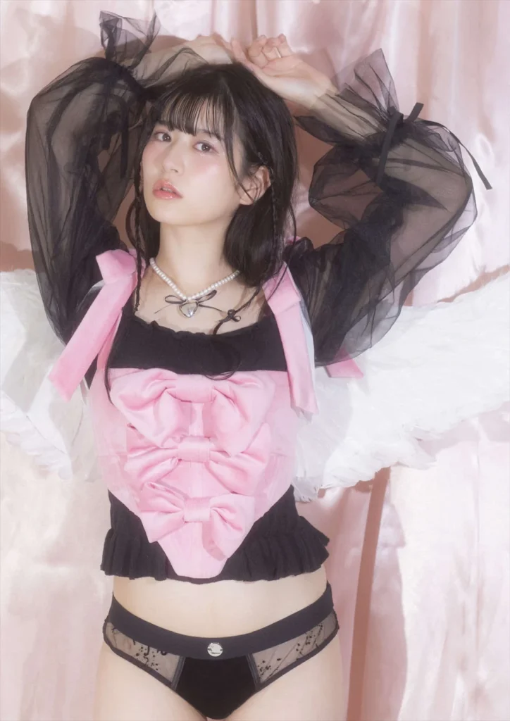 月足天音エロ画像071