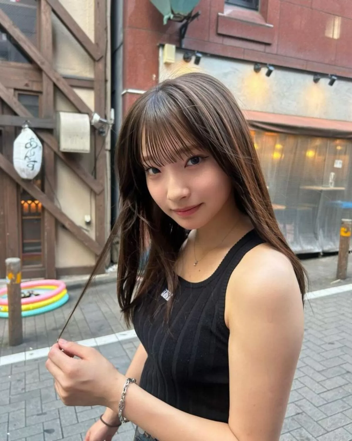 里仲菜月エロ画像064