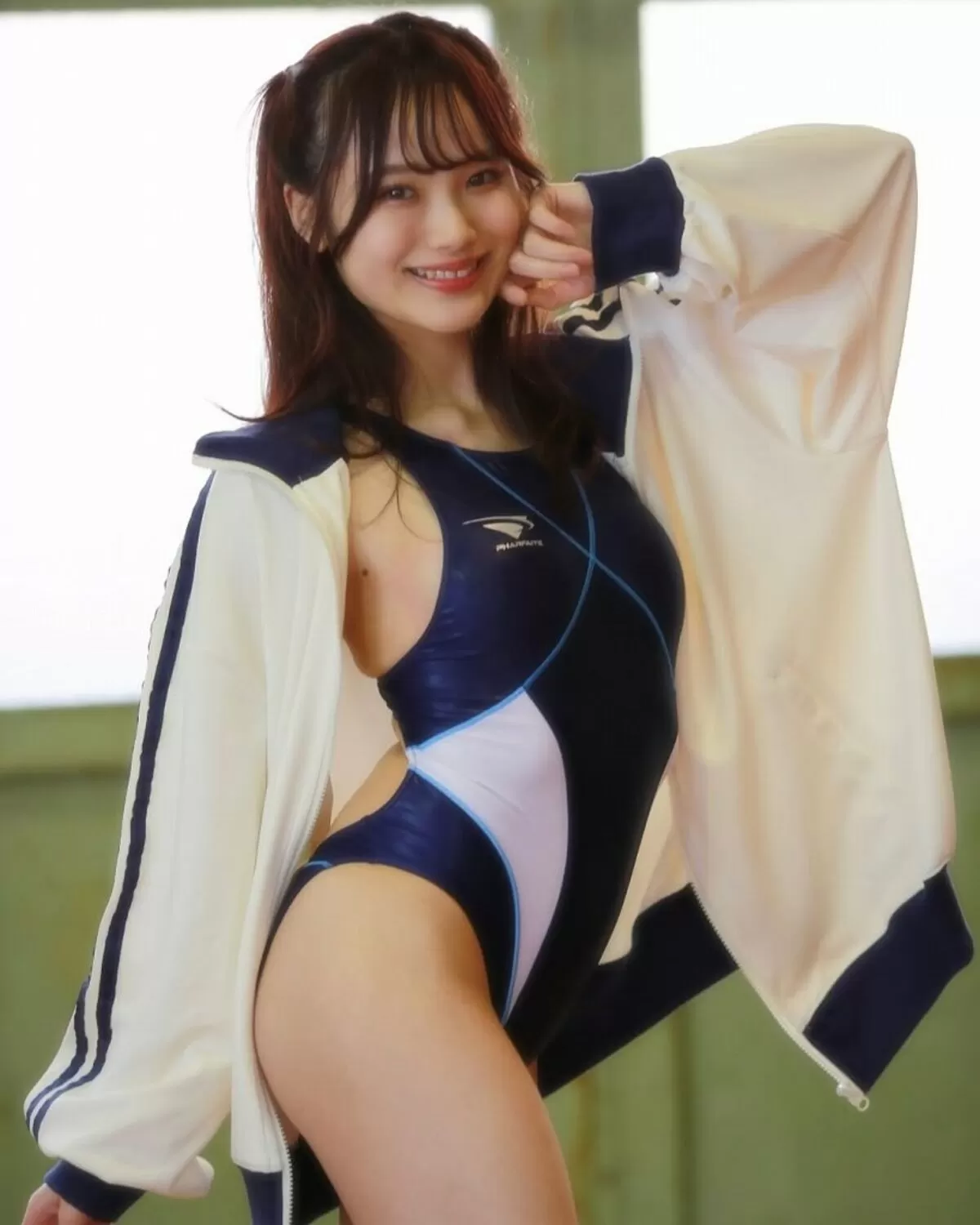 石川花音エロ画像101