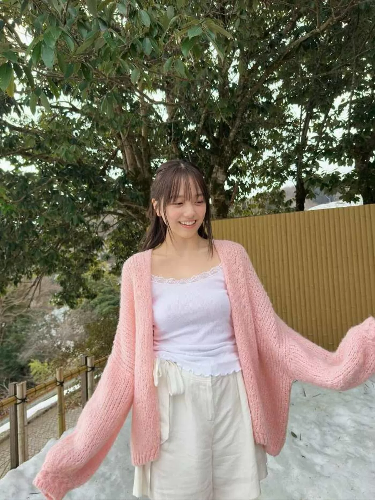 江下晏梨エロ画像054