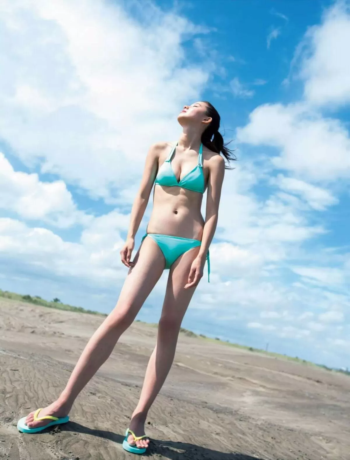 朝比奈彩エロ画像120