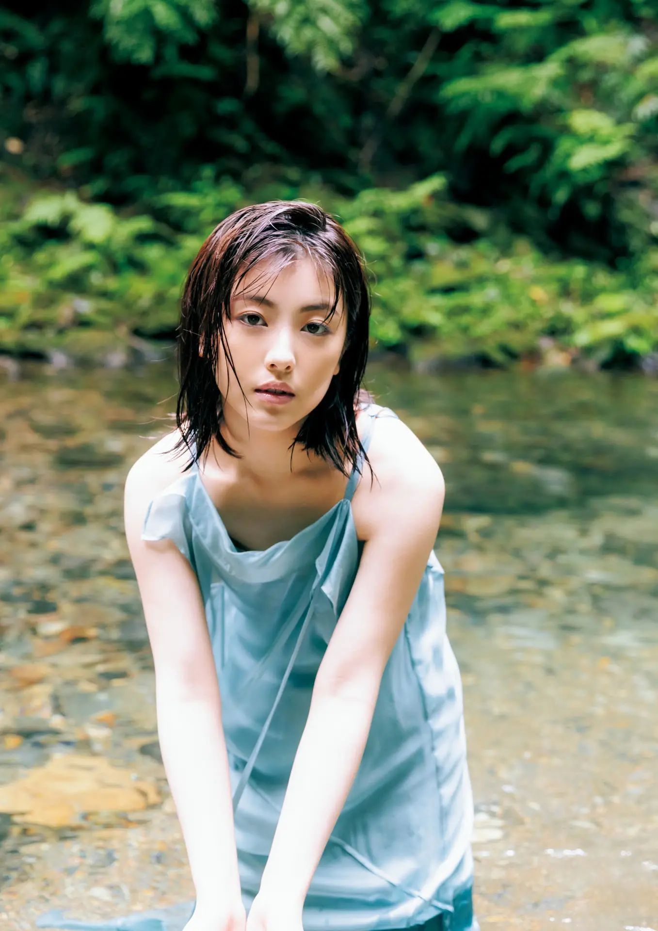 浜辺美波エロ画像033