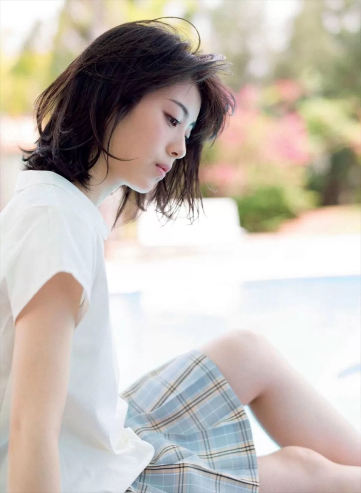 浜辺美波エロ画像092