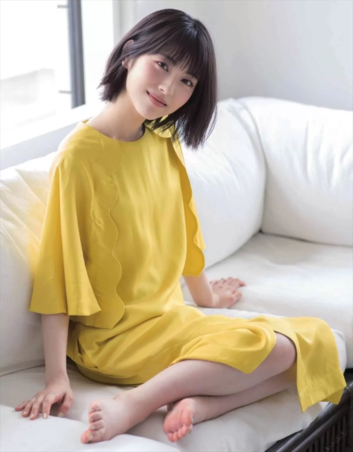 浜辺美波エロ画像117
