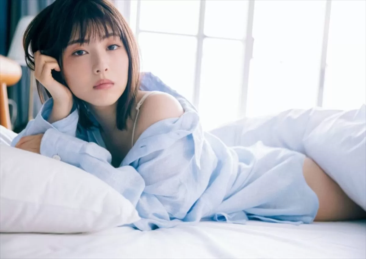 浜辺美波エロ画像127