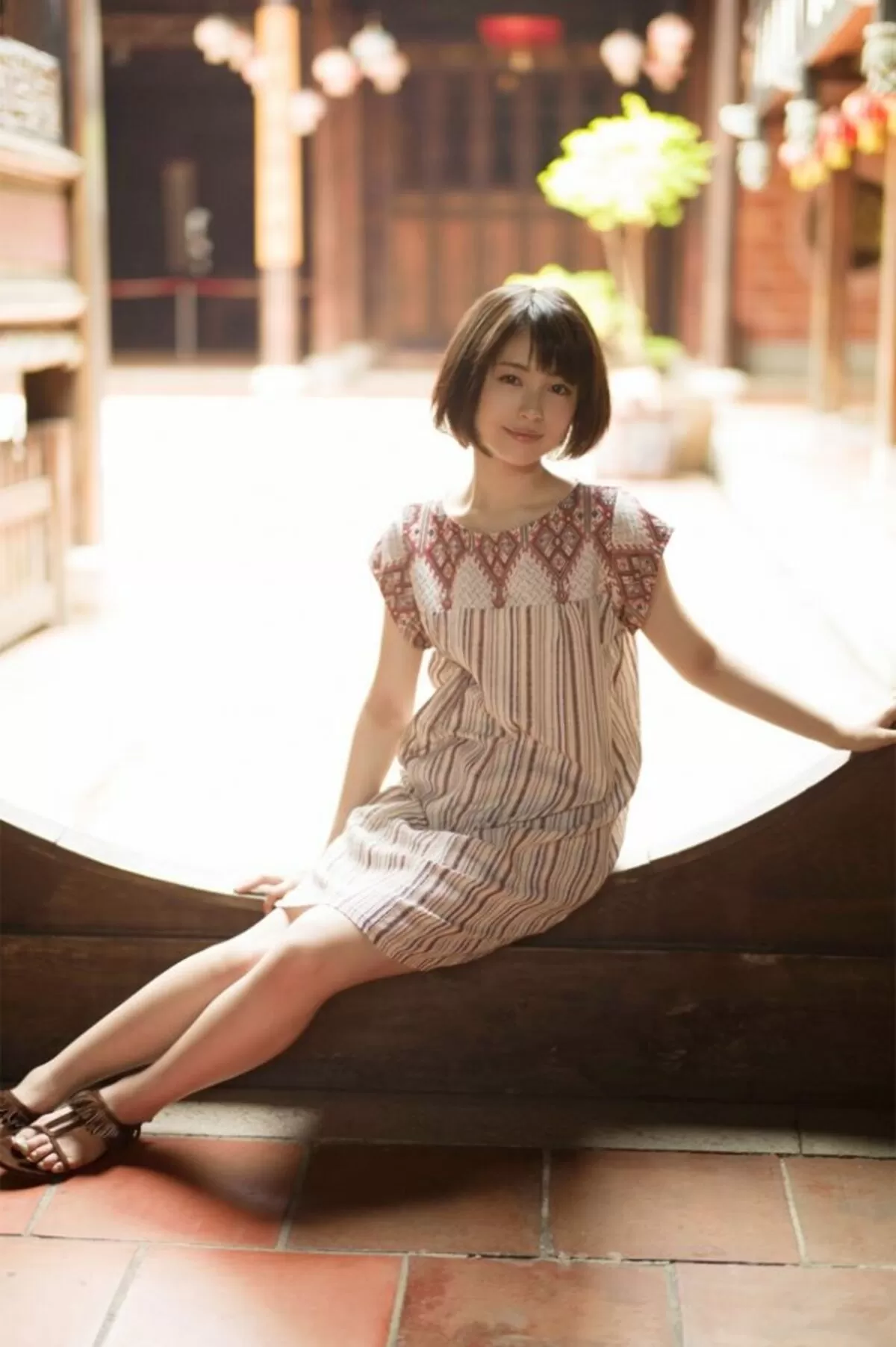 浜辺美波エロ画像137