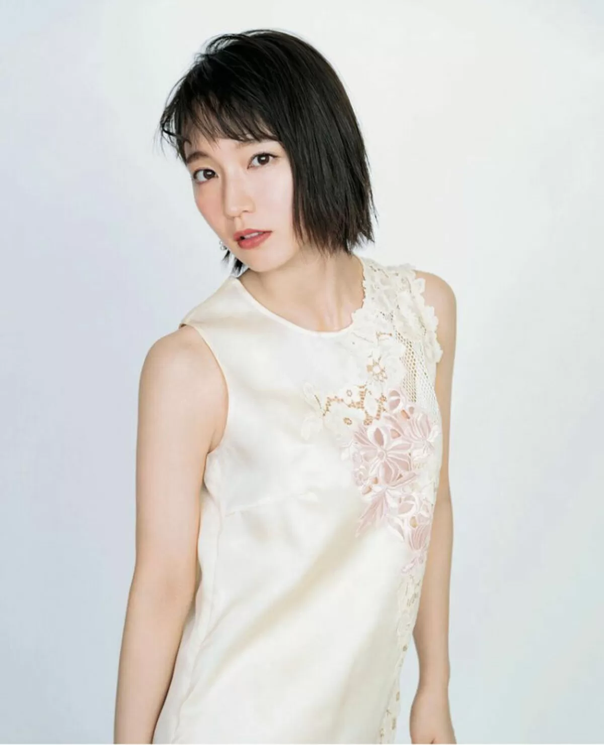 吉岡里帆エロ画像105