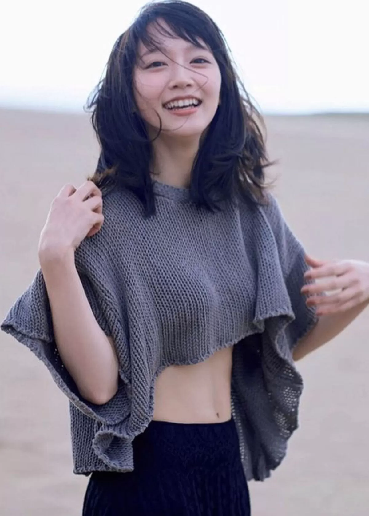 吉岡里帆エロ画像111