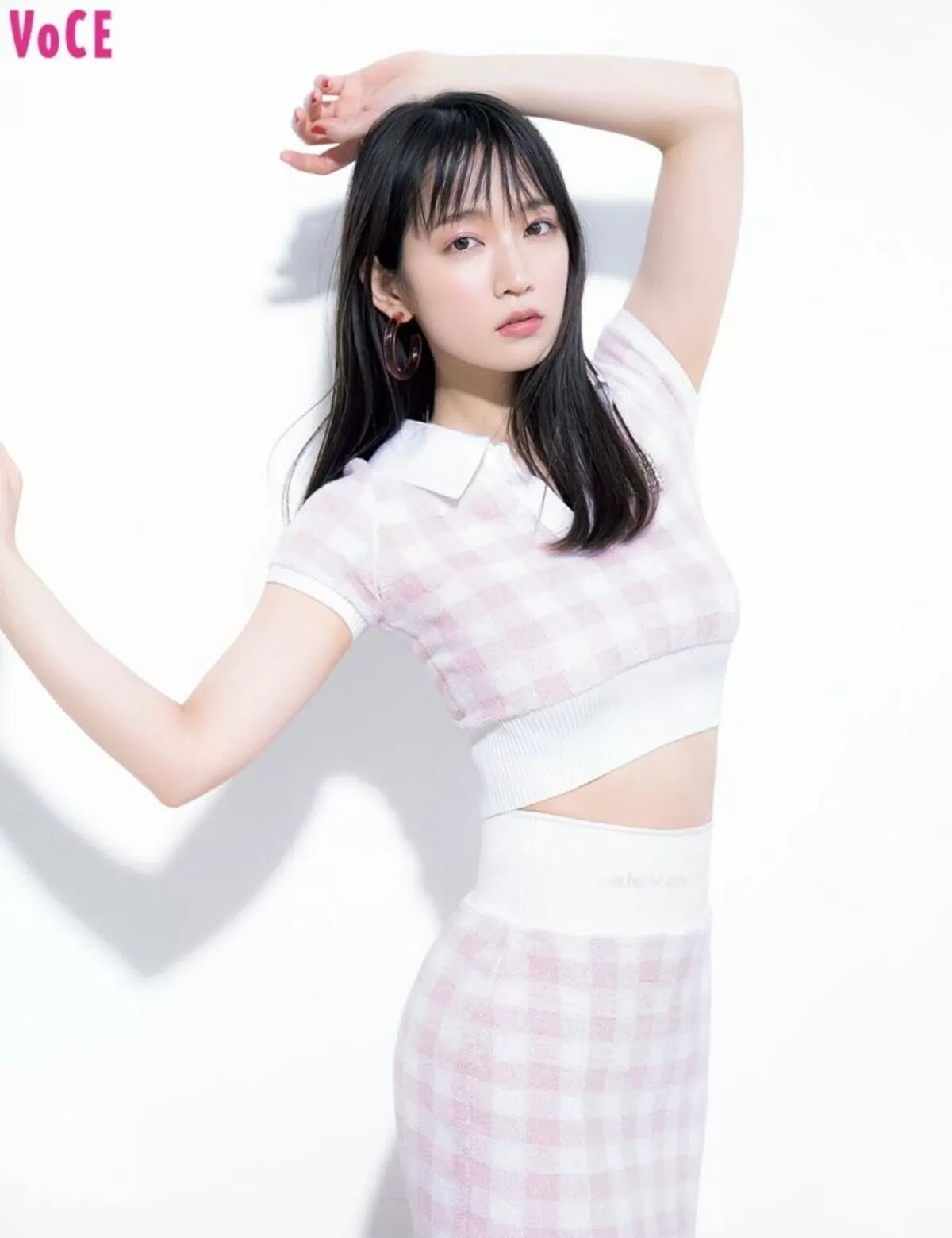 吉岡里帆エロ画像167