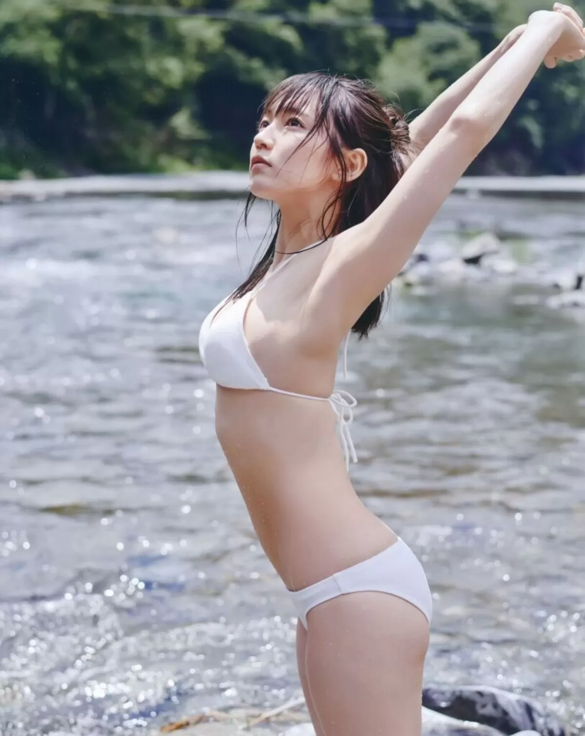 吉岡里帆エロ画像171