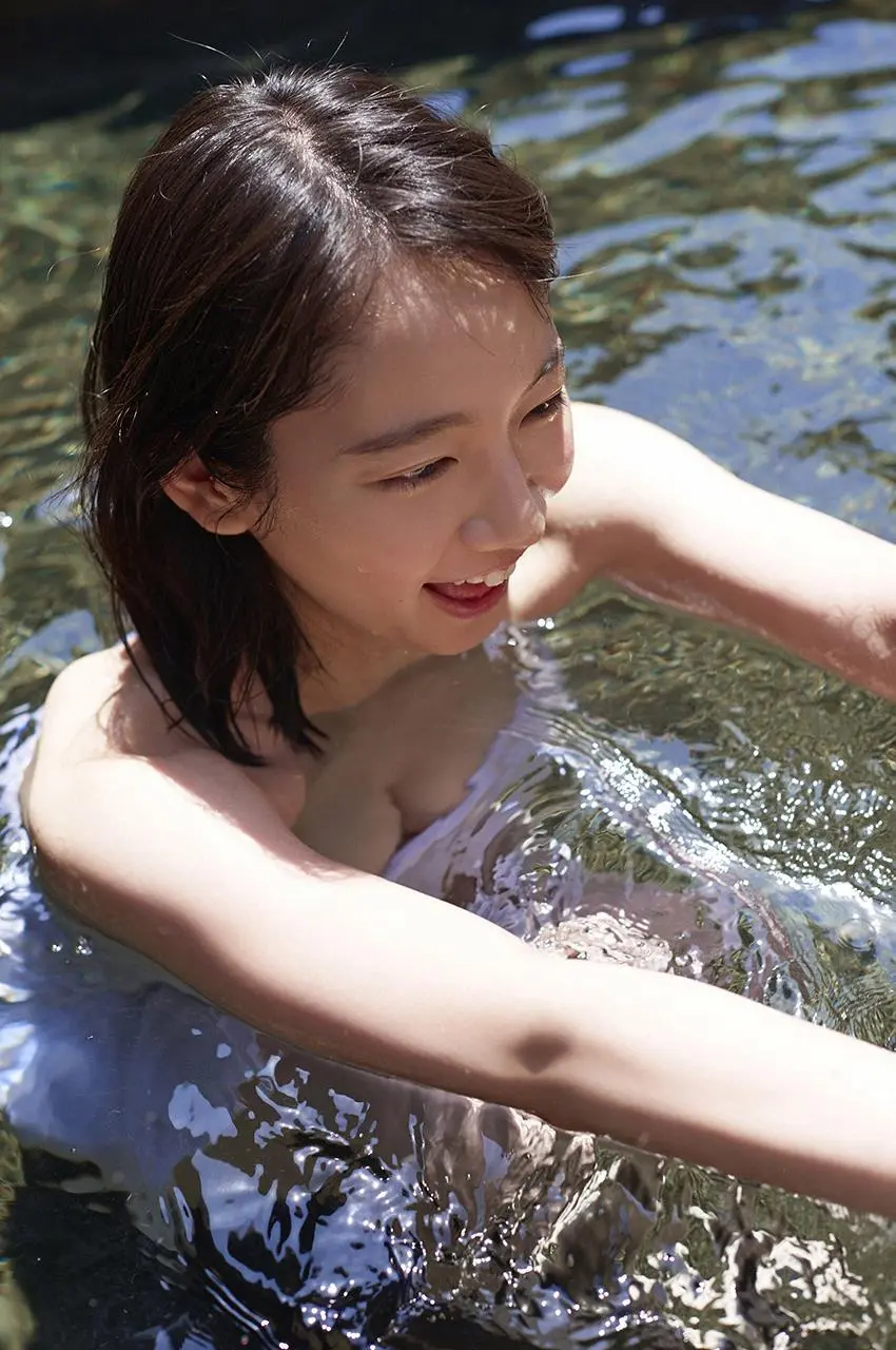 吉岡里帆エロ画像288