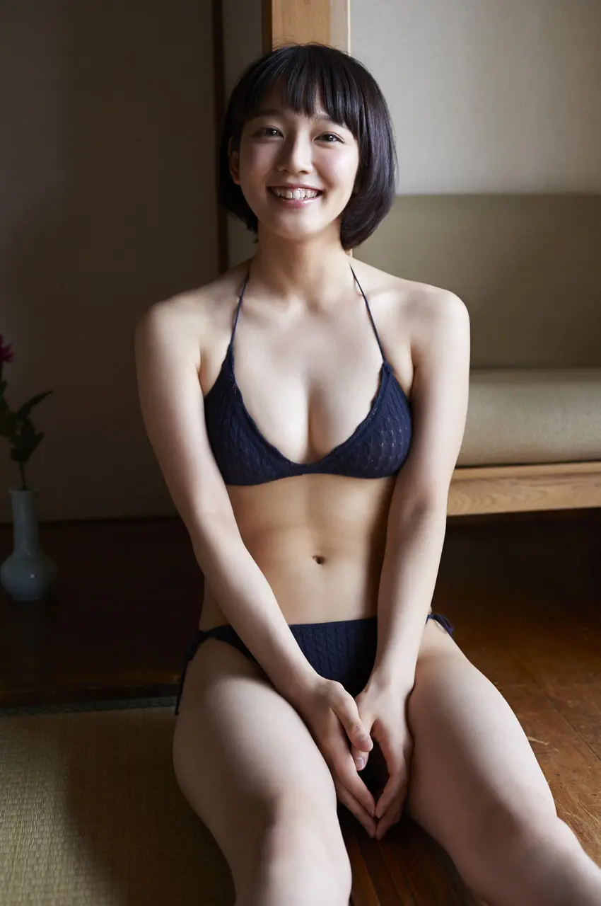 吉岡里帆エロ画像316