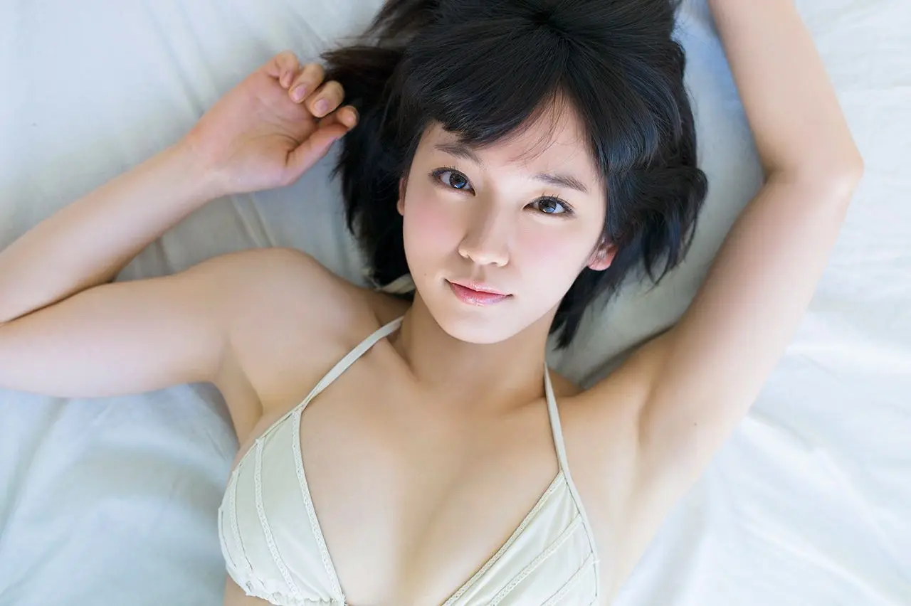 吉岡里帆エロ画像322