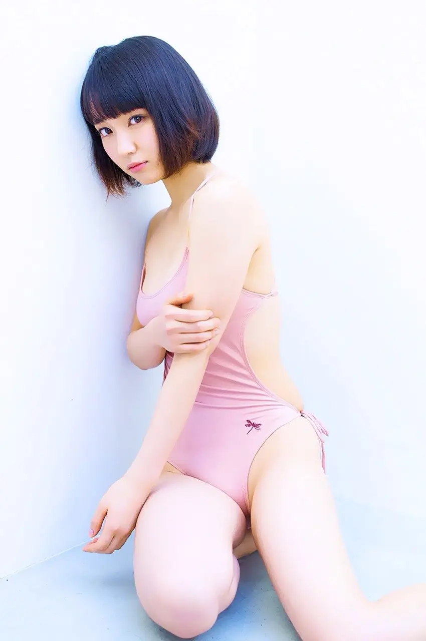 吉岡里帆エロ画像374