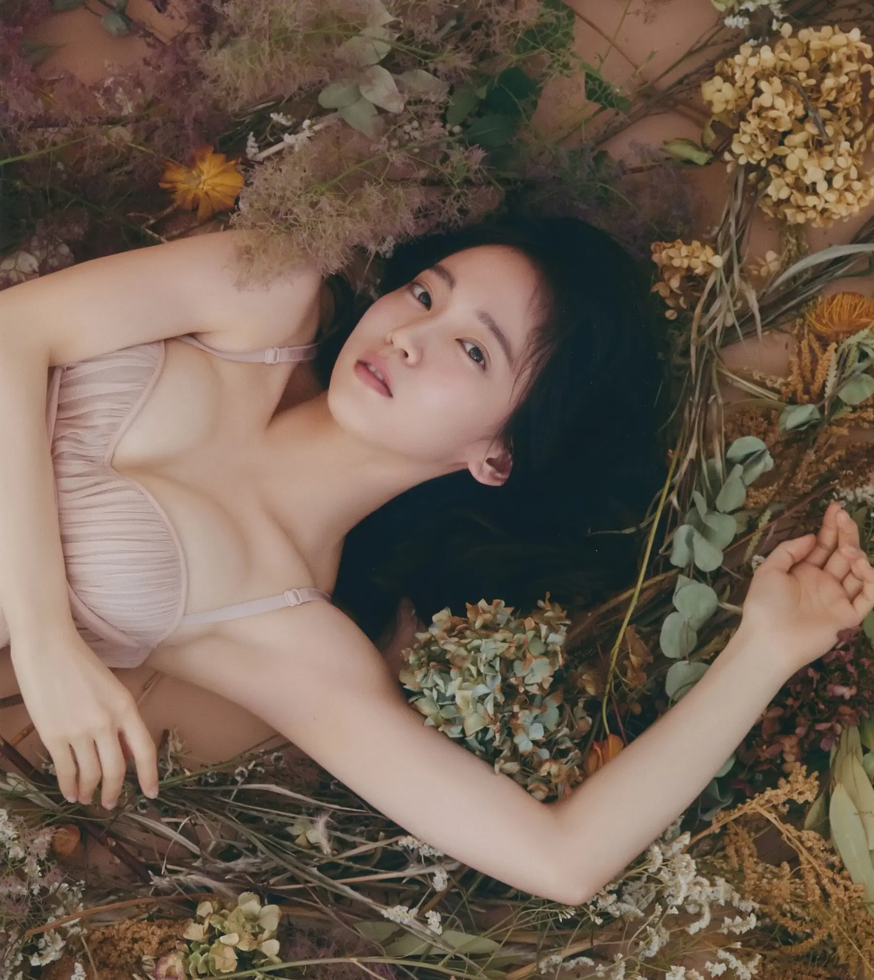 吉岡里帆エロ画像410