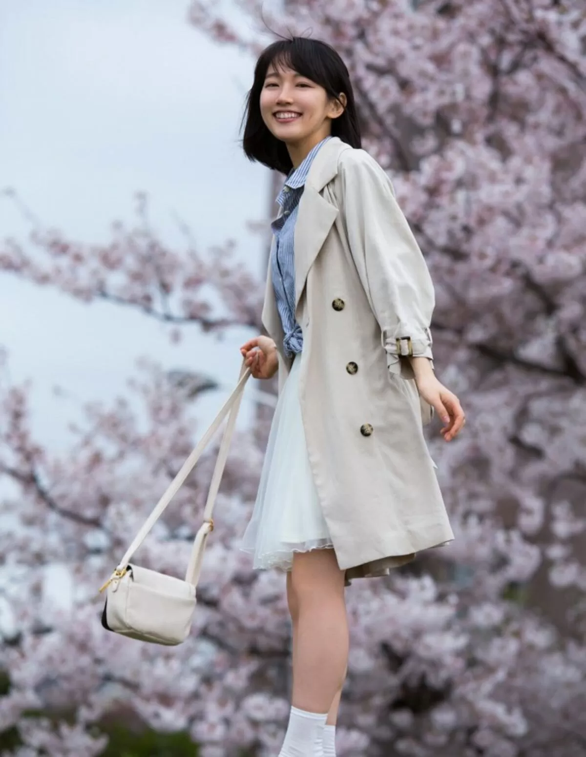 吉岡里帆エロ画像443
