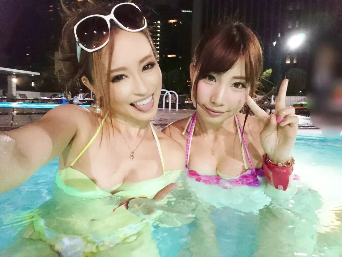水着エロ画像016