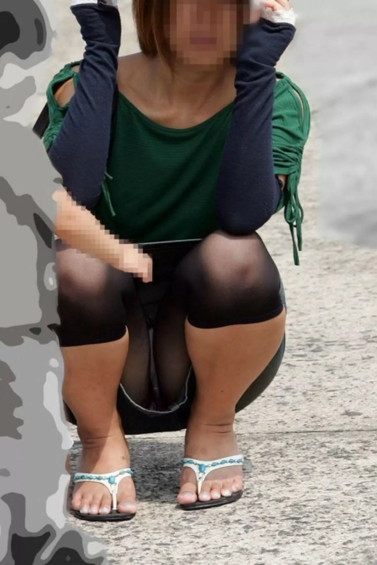 人妻盗撮エロ画像124