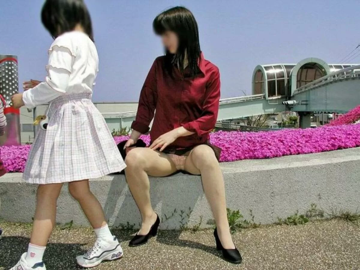 人妻盗撮エロ画像127