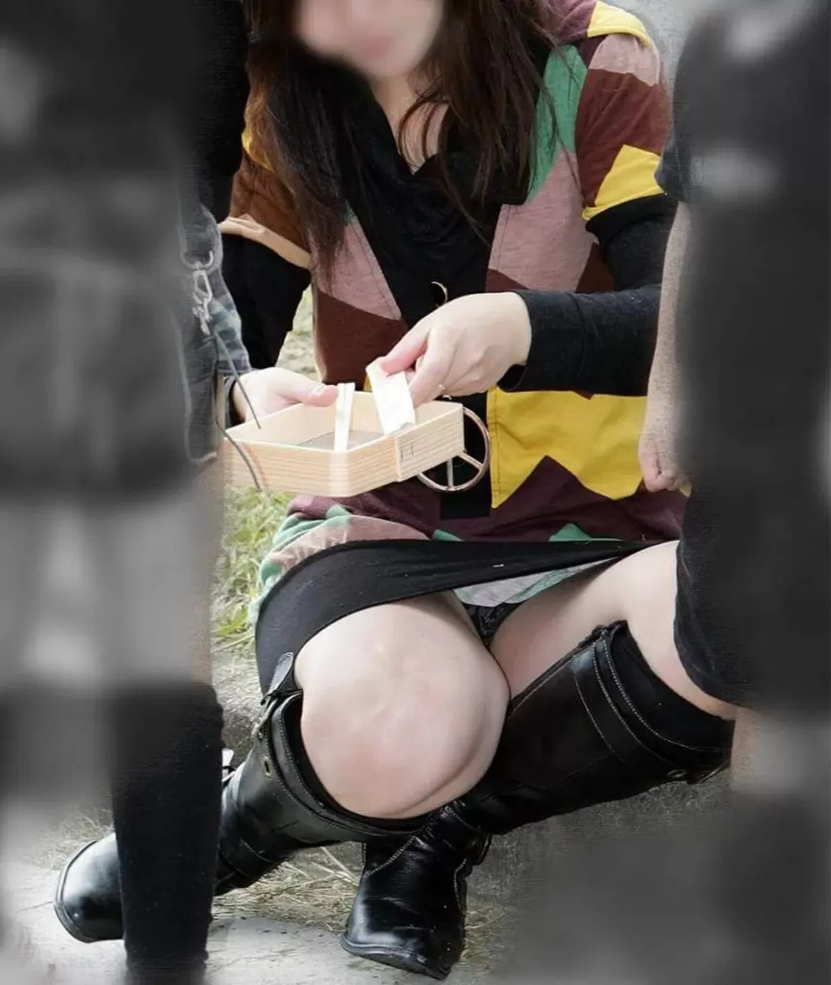 人妻盗撮エロ画像151