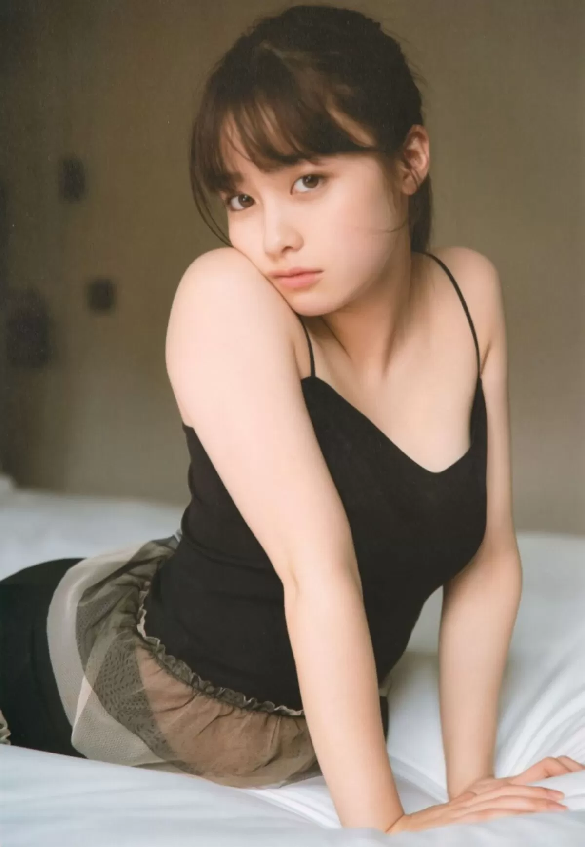 橋本環奈エロ画像016