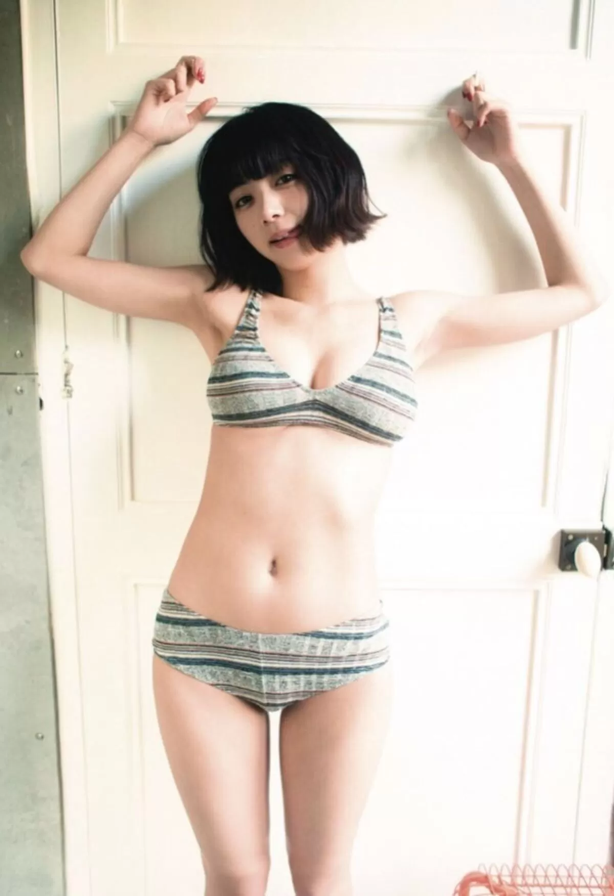 池田エライザエロ画像111