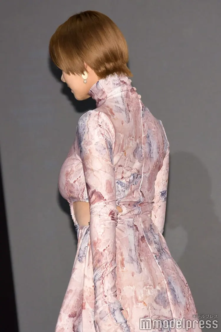 池田エライザエロ画像215