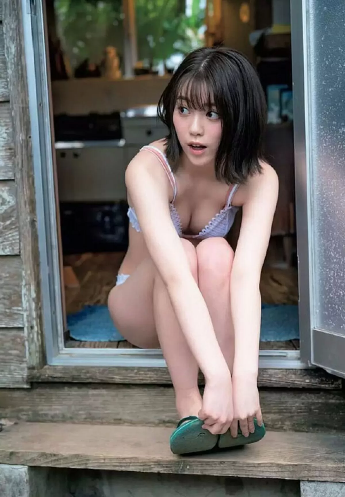 中野恵那エロ画像020
