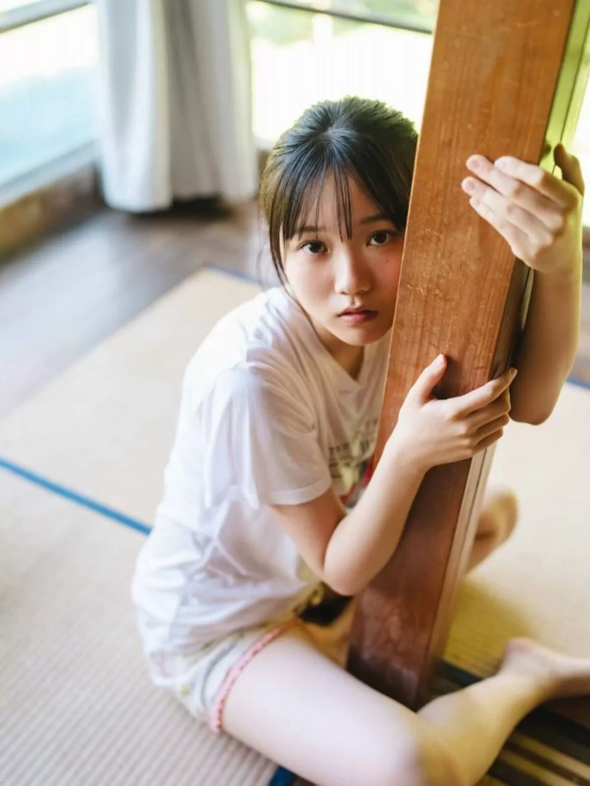 石田悠佳エロ画像023