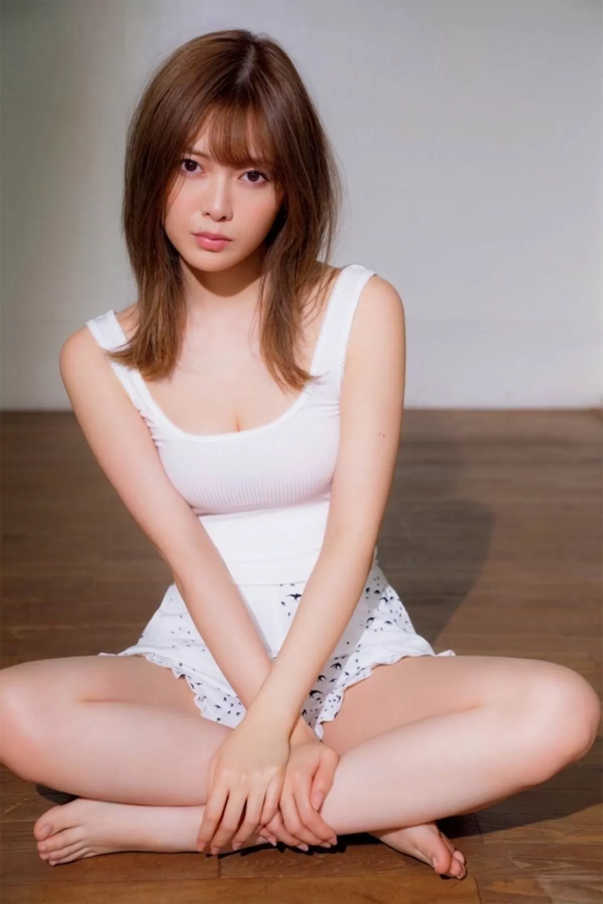 白石麻衣エロ画像007