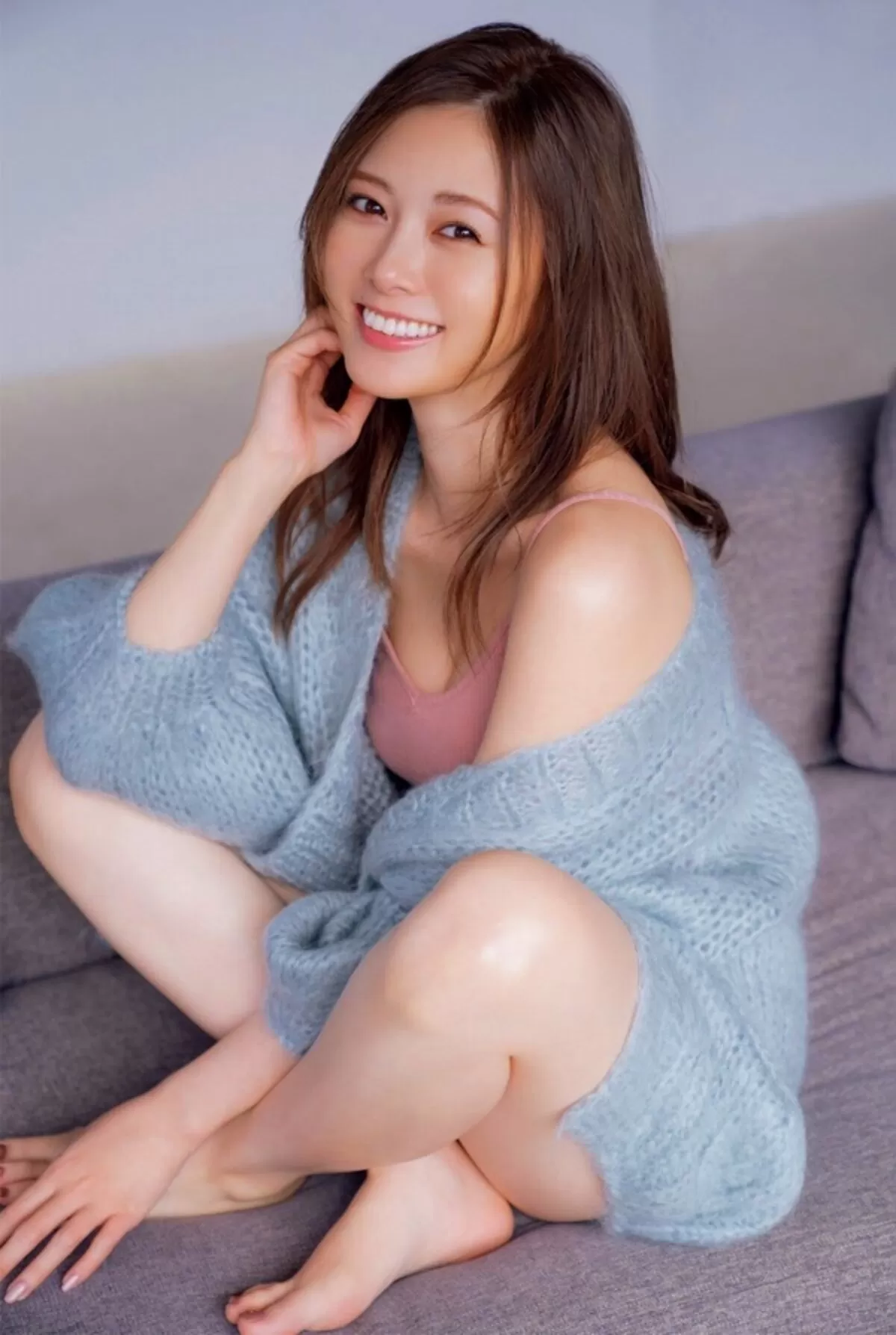 白石麻衣エロ画像010