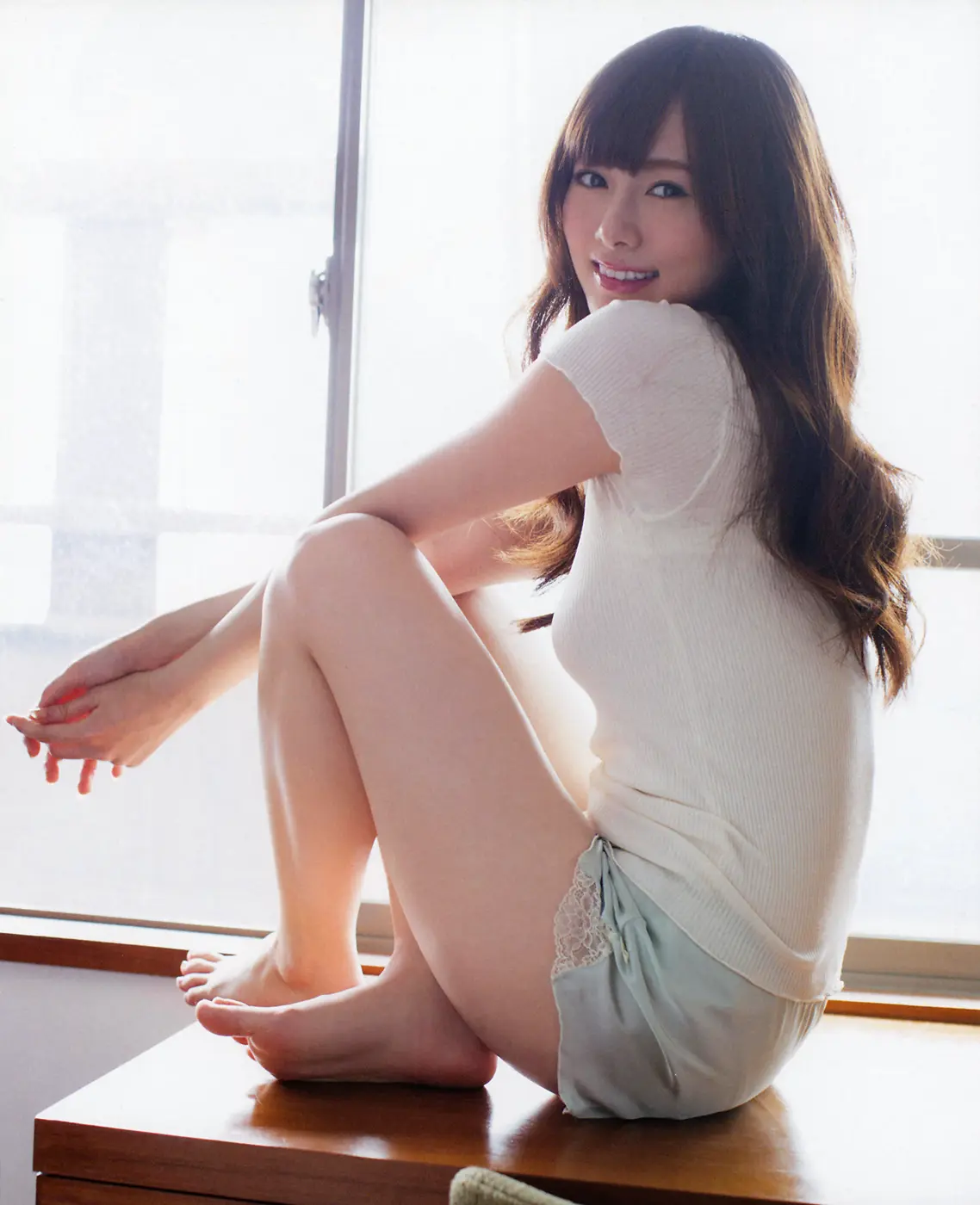 白石麻衣エロ画像110