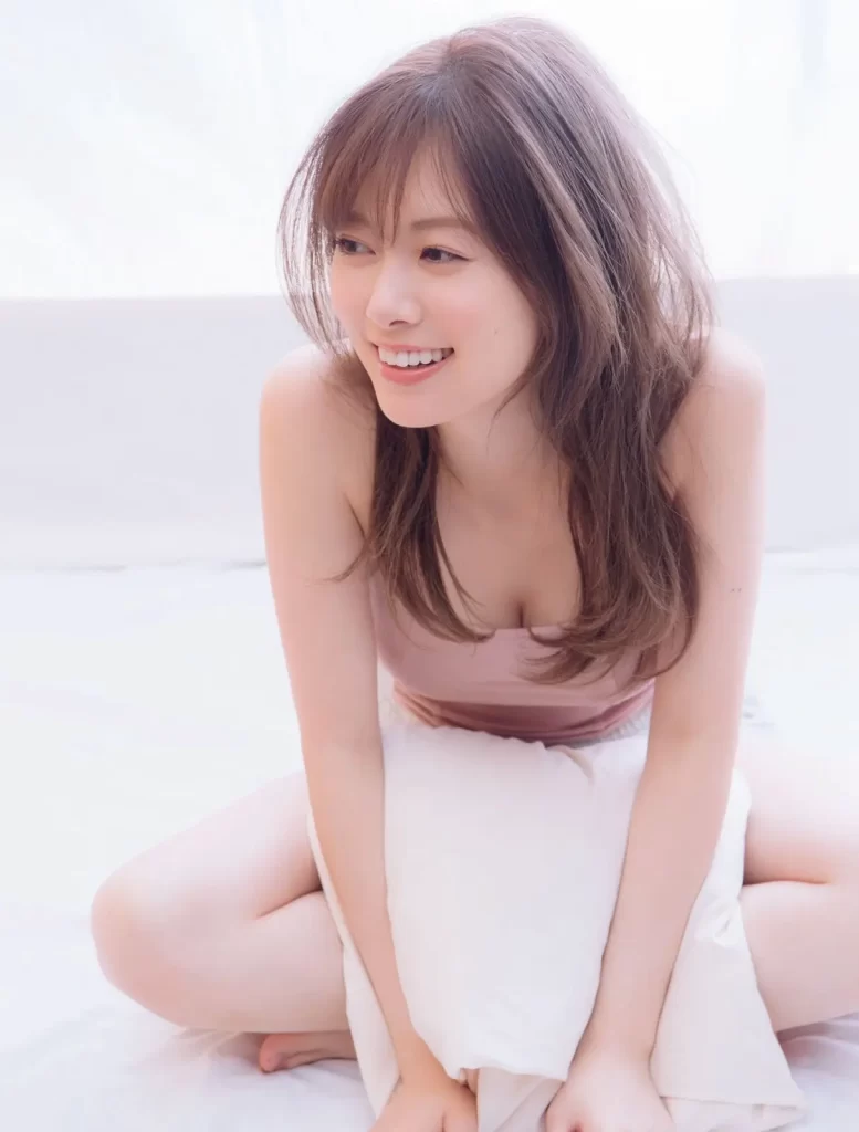 白石麻衣エロ画像352