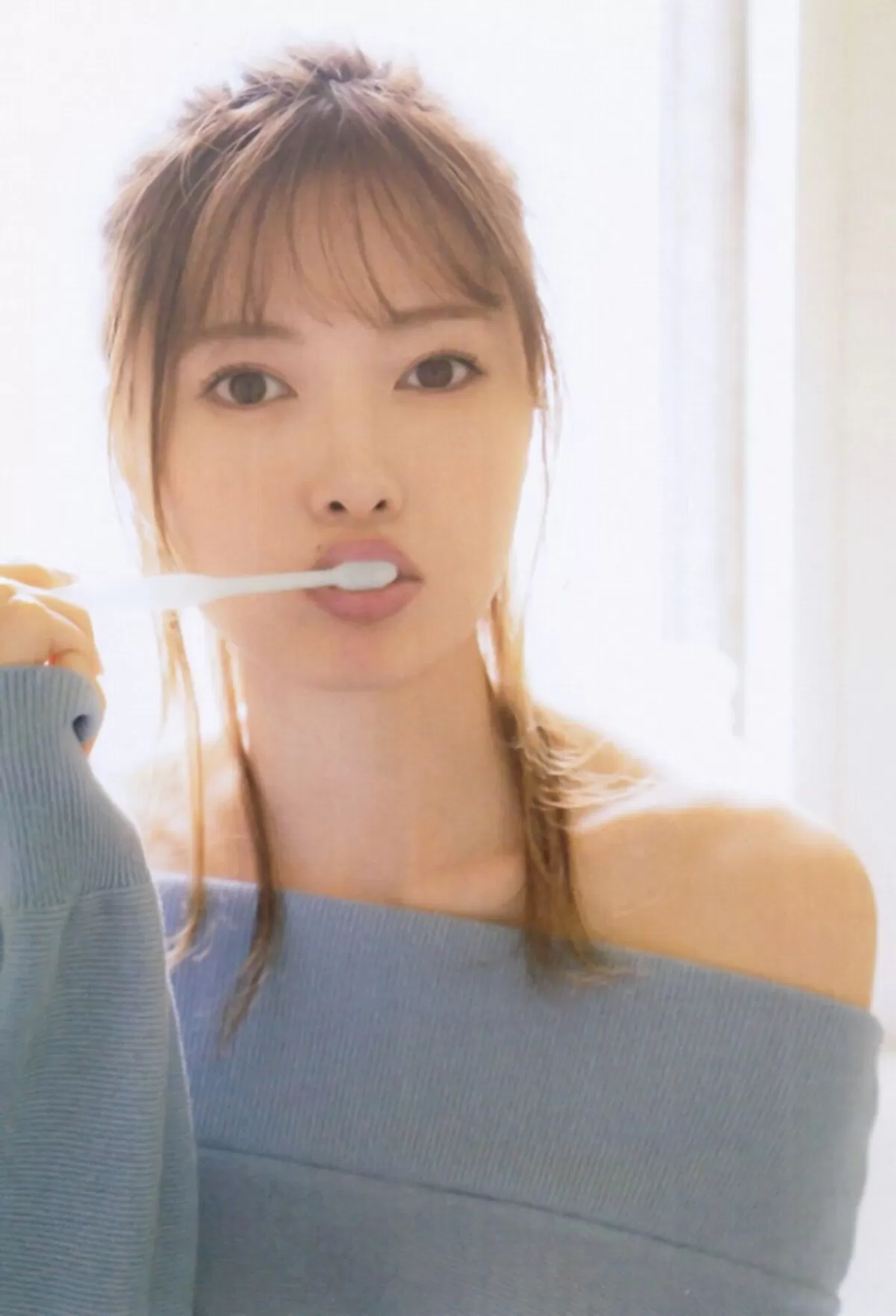 白石麻衣エロ画像426