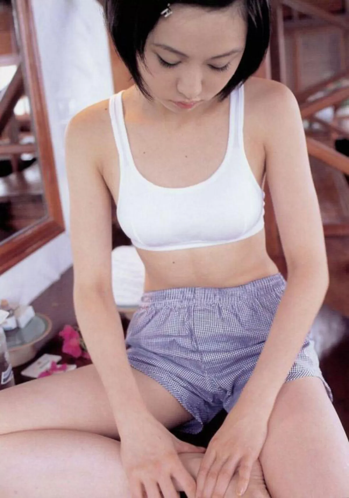 スポーツブラおっぱいエロ画像018