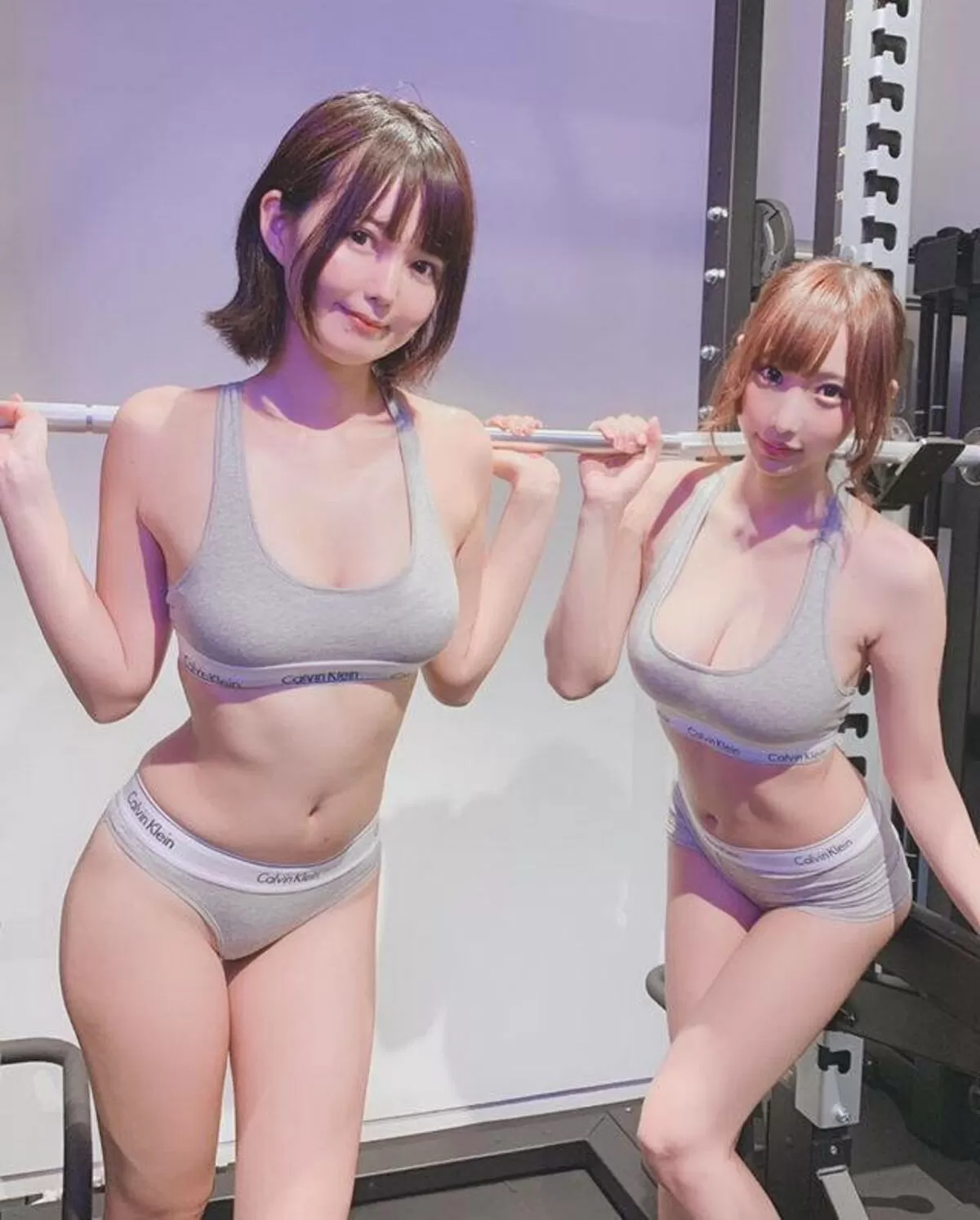 スポーツブラおっぱいエロ画像073
