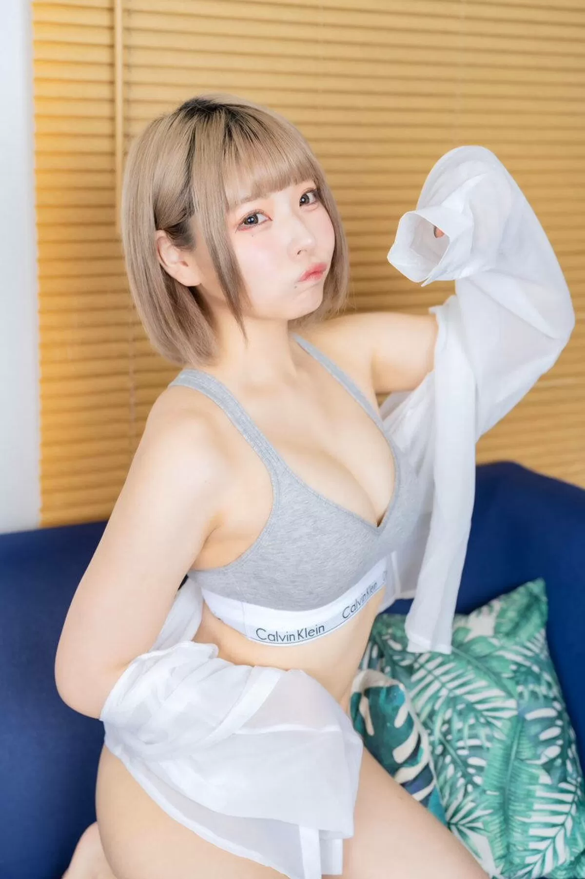 スポーツブラおっぱいエロ画像088